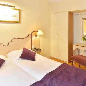 *** Hotel Unic Renoir Saint-germain France